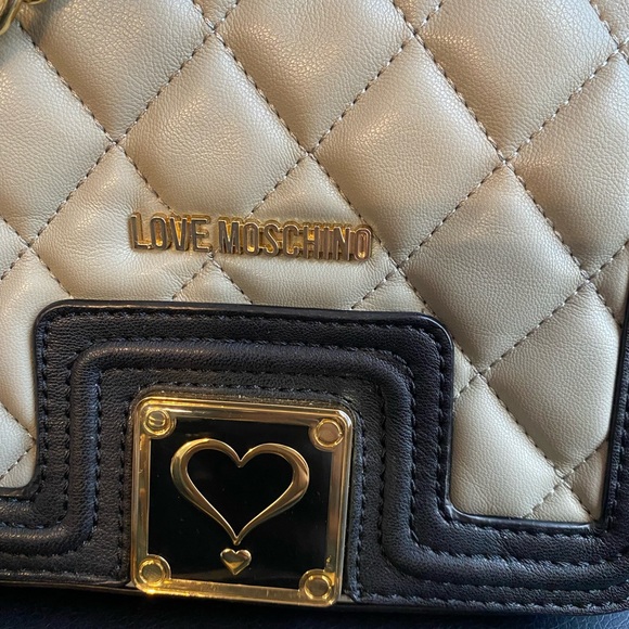 Love Moschino crossbody bag - Picture 2 of 5